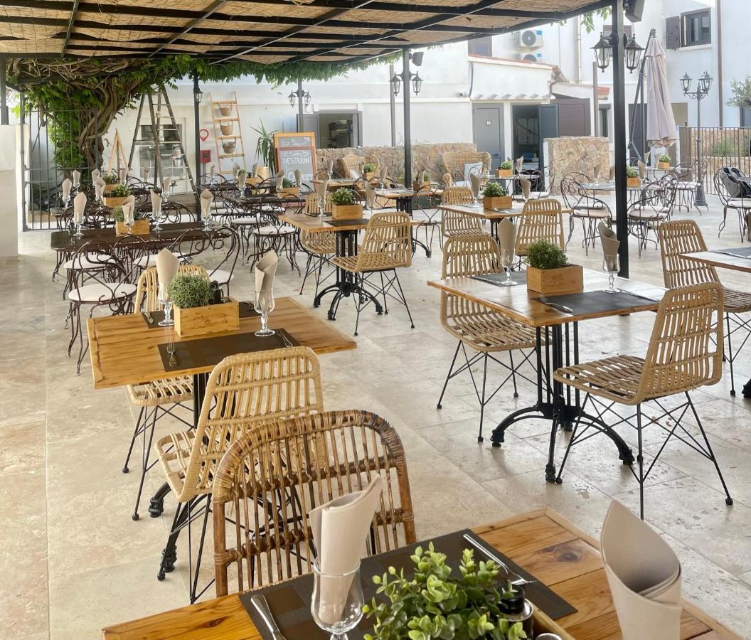 Hotel Restaurant La Caravelle Sari-Solenzara Εξωτερικό φωτογραφία